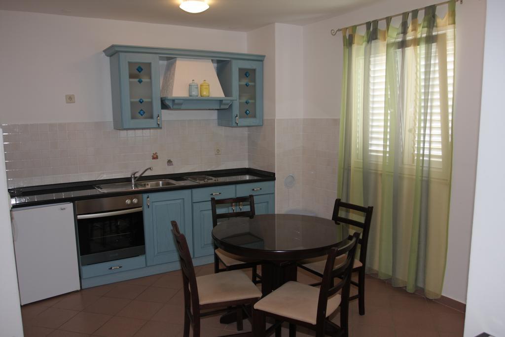 Apartments Ante ماكارسكا الغرفة الصورة